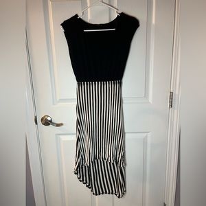 Mine Women’s Striped Open Back Dress Size Small